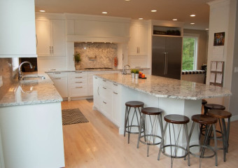 Ravensdale Kitchen & Living