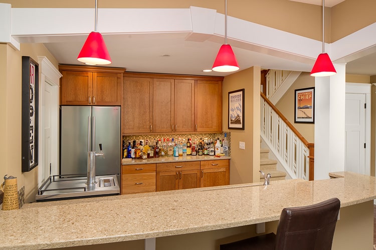 Beaver Lake Craftsman