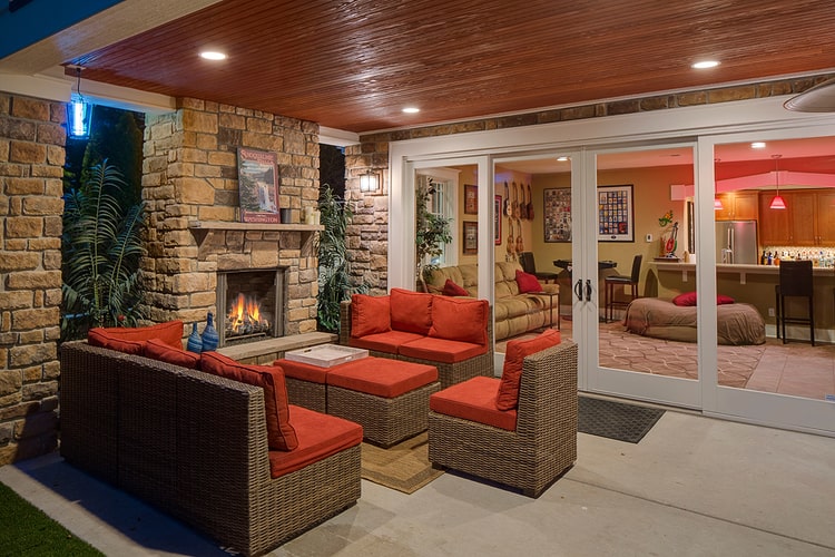 Beaver Lake Craftsman