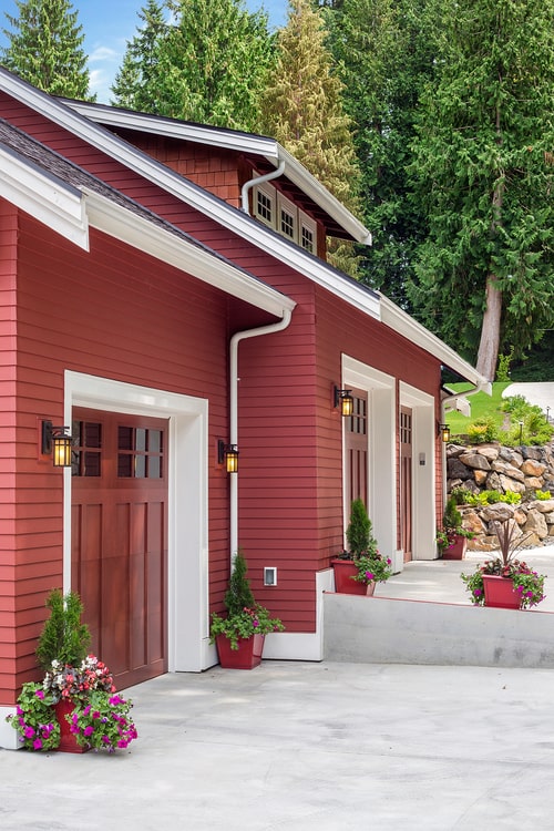 Beaver Lake Craftsman