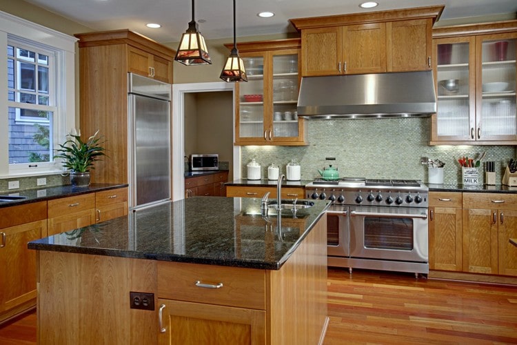 Beaver Lake Craftsman