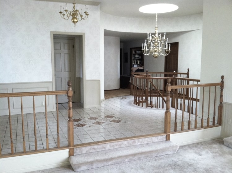 Bellevue Entry & Stair