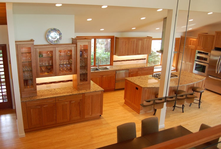 East Lake Sammamish – Kitchen & Stair
