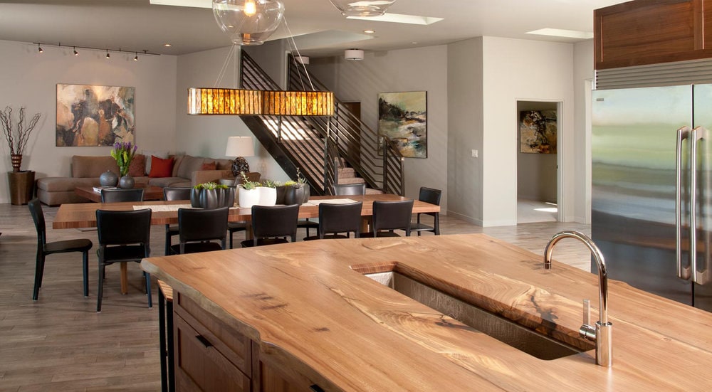 Lighthouse Contemporary