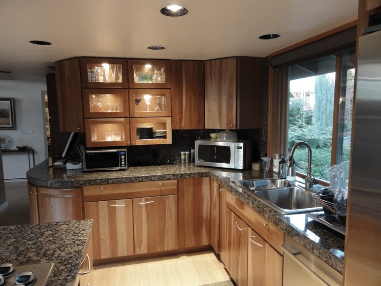 East Lake Sammamish Kitchen
