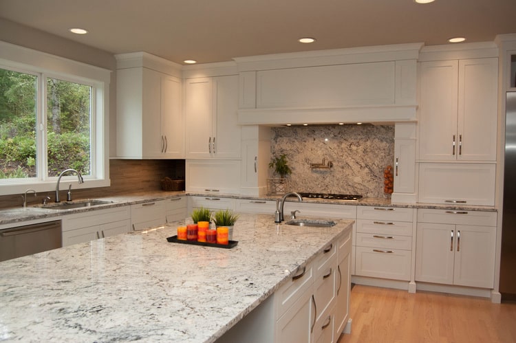 Ravensdale Kitchen & Living