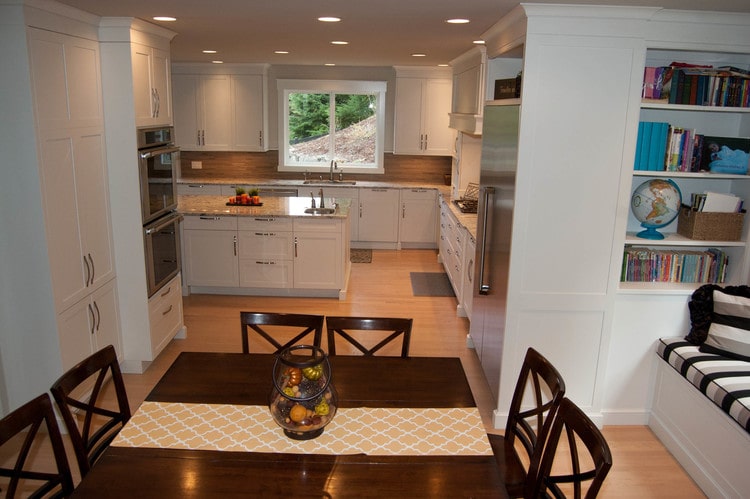 Ravensdale – Kitchen & Living
